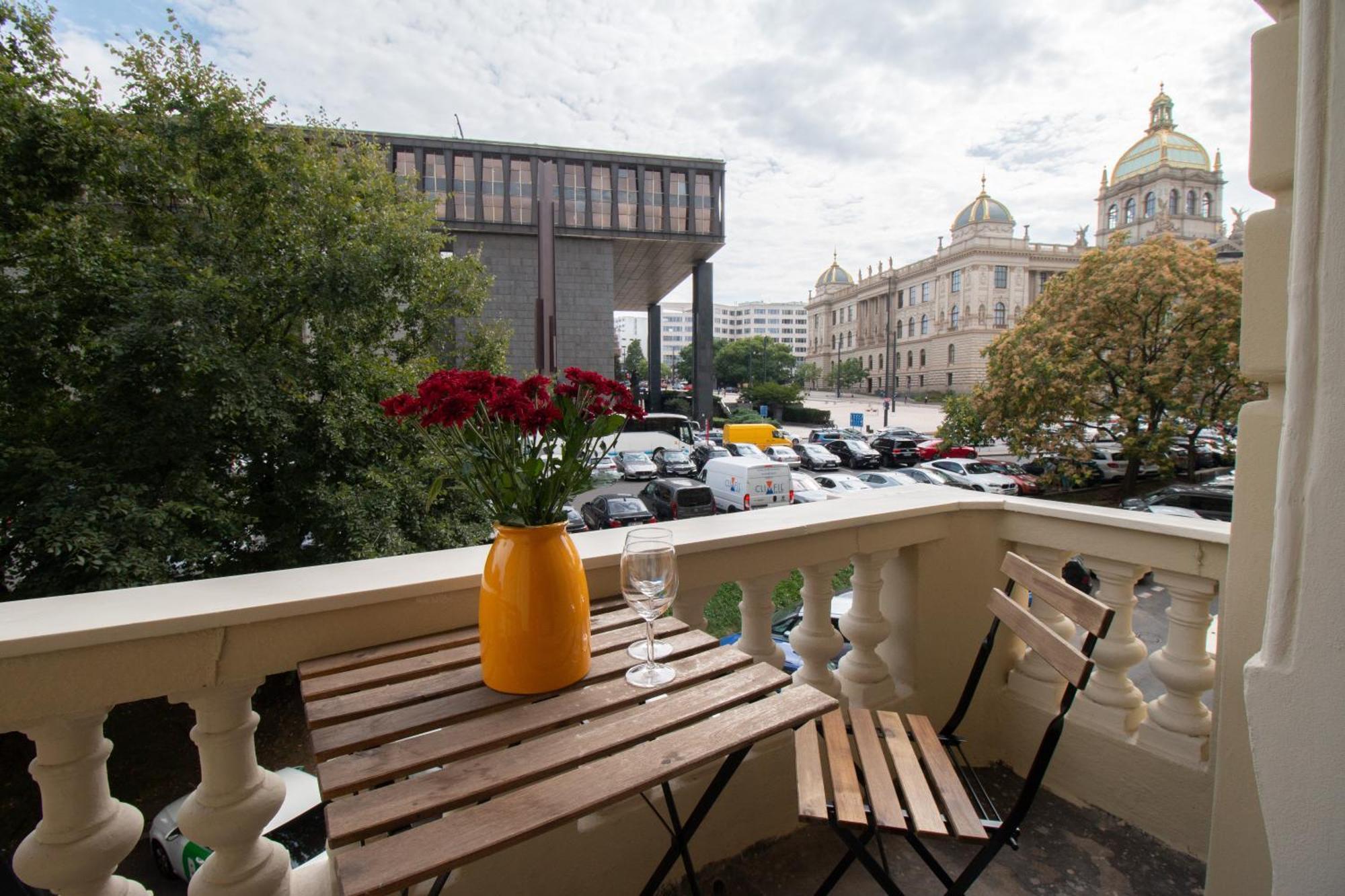 Washingtonova Cr Apartments Prague Luaran gambar